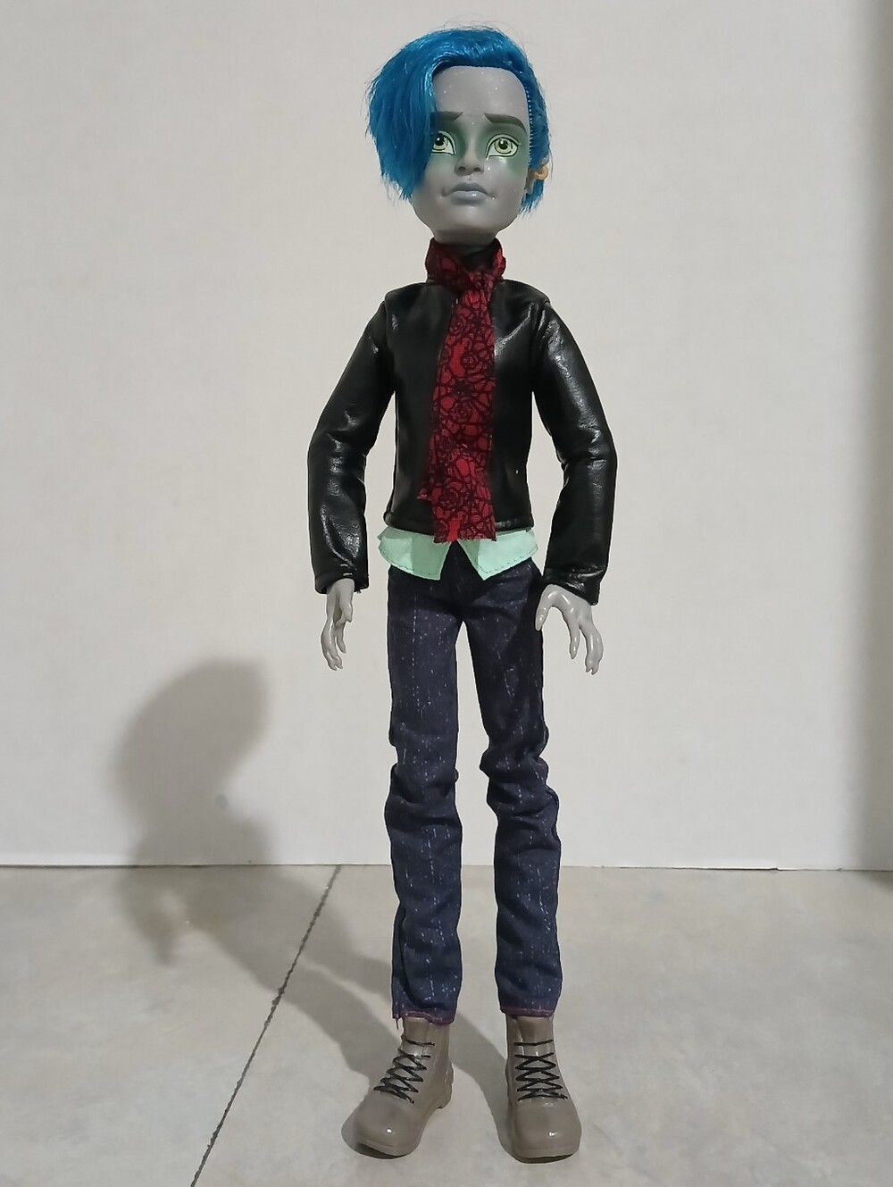 Monster High Love in Scaris Garrott du Roque Doll